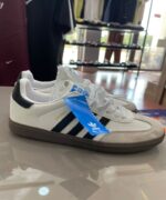 Adidas Sneaker